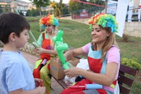 bursa-osmangazide-doganbey-mahallesinde-yaz-aksami-senlige-donustu-e4xZVOsy.jpg