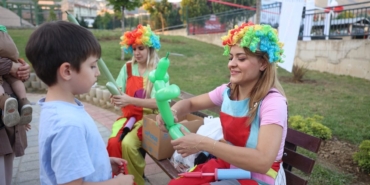 bursa-osmangazide-doganbey-mahallesinde-yaz-aksami-senlige-donustu-e4xZVOsy.jpg