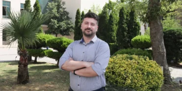 bursali-akademisyene-uluslararasi-en-iyi-bildiri-odulu-DL2e2snS.webp