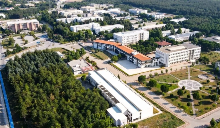 buu-turkiyenin-en-iyi-18-universitesi-arasinda-yer-aldi-n8ExbbV9.jpg
