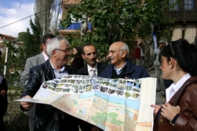 cekul-vakfi-metin-sozenin-mirasini-gelecege-tasiyor-OFiJ728E.jpg
