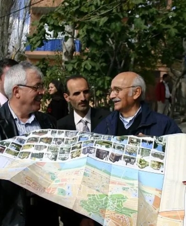 cekul-vakfi-metin-sozenin-mirasini-gelecege-tasiyor-OFiJ728E.jpg