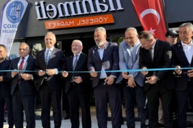 corumda-hanimeli-yoresel-market-hizmete-acildi-Ivec7gpY.jpg
