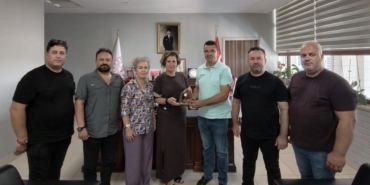 edirneli-gazetecilerden-bashekim-simseke-ziyaret-Dm6qjhNn.jpg