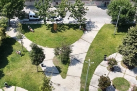 istanbul-beylikduzunde-parklar-yenileniyor-yasam-alanlari-guzellesiyor-XBS97zOB.jpg