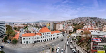 izmir-gurultuyle-savas-acti-LOTU42Jg.webp