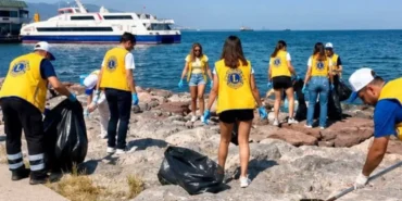 izmir-korfezinde-ortak-temizlik-seferberligi-qCOSvZl3.webp