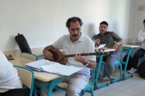 kaymek-siir-atolyesi-gelenegi-surduruyor-SXjuGzLl.jpg