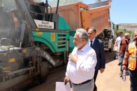 kayseri-talasta-asfalt-yili-hiz-kesmiyor-Yk1DKtlY.jpg
