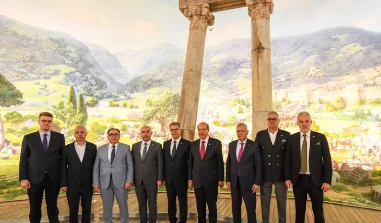 kktc-5-cumhurbaskani-ersin-tatar-osmangazide-EMgUyp2l.jpg