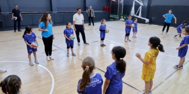 konya-karatay-yaz-spor-okullarinda-heyecan-Es5n2r4f.jpg