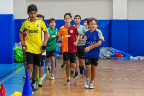 maltepeli-cocuklarin-yaz-spor-heyecani-1advrFsX.webp