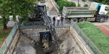 manisa-kent-merkezinde-dere-ve-kanal-temizligi-LaXVawvM.webp