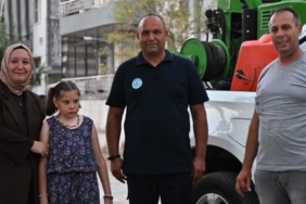 manisada-nuranin-tutkusu-guzel-bir-aniya-donustu-qI6YDbeX.jpg