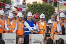 mersinde-ulasim-icin-dev-yatirim-vatan-caddesi-kuyuluk-kavsaginin-temeli-atildi-FeSBppWk.jpg