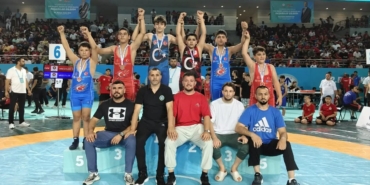 minikler-gures-turkiye-sampiyonasina-bursa-buyuksehir-damgasi-jtvA6v7K.jpg