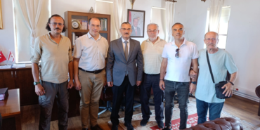 mudanyaya-atanan-yeni-kaymakam-enver-yilmaz-goreve-basladi-51aR9grM.webp