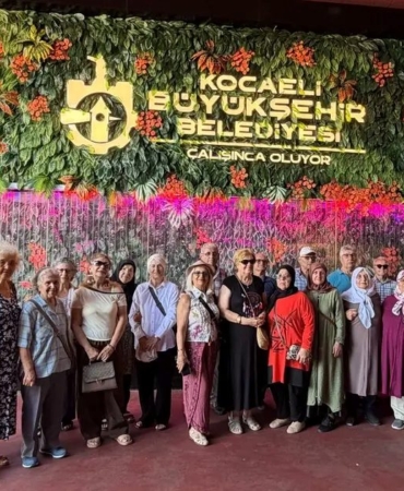 mutlu-sehrin-mutlu-buyukleri-korfez-aquada-PEx2vcsy.jpg