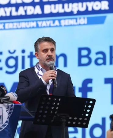 sahin-biba-bursa-ve-erzurum-iki-manevi-kale-iyysU95j.jpg