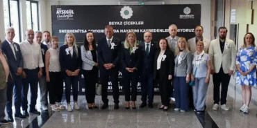 srebrenitsa-soykiriminda-katledilenler-bakirkoyde-unutulmadi-V6vu1wtH.webp