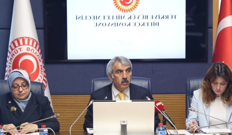 tbmmde-akran-zorbaligi-raporu-kabul-edildi-Jf33VPq2.jpg