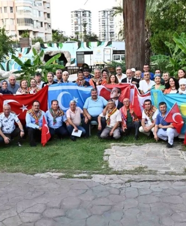 umit-uysala-toroslar-yoruk-beyi-unvani-tjeNlLZ8.jpg