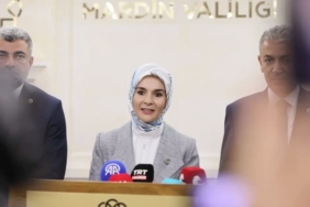 127-milyon-cocuga-25-milyar-lira-dogum-yardimi-odemesi-yapildi-csgEBFhW.jpg