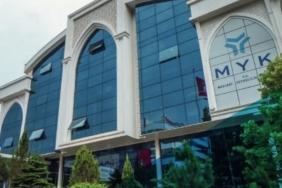 8-meslege-daha-ulusal-standart-geldi-pjUhjBQt.jpg