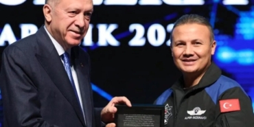 alper-gezeravciya-yeni-gorev-y2c9A5Uk.jpg