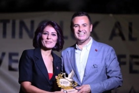 altinoluk-alevi-kultur-ve-sanat-festivali-renkli-anlara-sahne-oldu-6srhEKOj.jpg