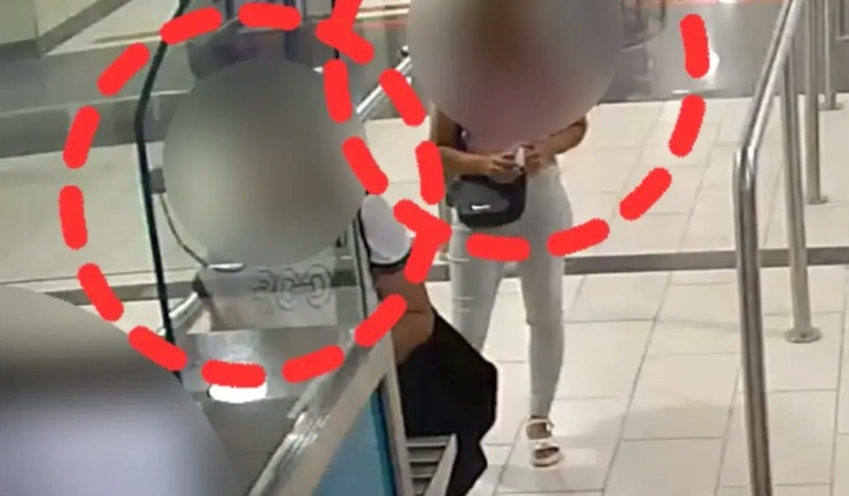 antalyada-tramvayda-yankesicilik-2-tutuklama-axlXTsrC.jpg