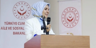 bakan-goktas-diyarbakirda-terorsuz-turkiye-sehit-yakinlari-ve-gaziler-olmadan-insa-edilemez-LdGN47qw.jpg