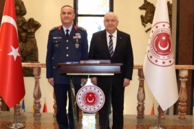 bakan-guler-hava-kuvvetleri-komutani-dalkirani-kabul-etti-2IqT5HWx.jpg