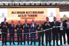 bakan-uraloglundan-memduh-colakbayrakdara-ovgu-UJWuHXCv.jpg