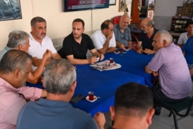 baskan-eski-umit-mahallesinde-vatandaslarla-bulustu-YhN1S3JP.jpg