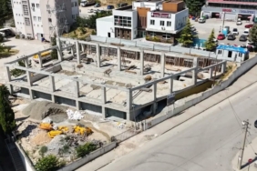 bursa-inegolde-alanyurt-yuzme-havuzunda-calismalar-tam-gaz-Z4JTSijQ.jpg