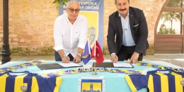 bursa-yenisehir-belediyespor-3-lig-icin-tecrubeli-isimle-anlasti-OlS26c7W.jpg
