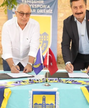 bursa-yenisehir-belediyespor-3-lig-icin-tecrubeli-isimle-anlasti-OlS26c7W.jpg