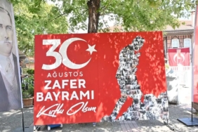 bursalilardan-ozel-gune-anlamli-iz-RfpsOZlE.jpg
