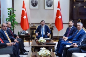 cevdet-yilmaz-irak-yolsuzlukla-mucadele-komisyonu-baskani-ile-gorustu-VMVukivQ.jpg