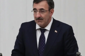 cumhurbaskani-yardimcisi-yilmaz-enflasyonla-mucadelede-kararli-politikalar-surecek-b6gjz56N.jpg