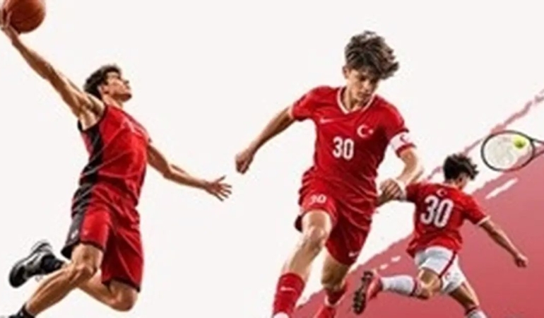 denizlide-zafer-bayramina-ozel-spor-soleni-LPAUauYy.jpg