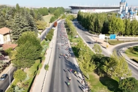 eskisehirde-uluslararasi-yari-maraton-icin-geri-sayim-basladi-GXH4ybHn.jpg