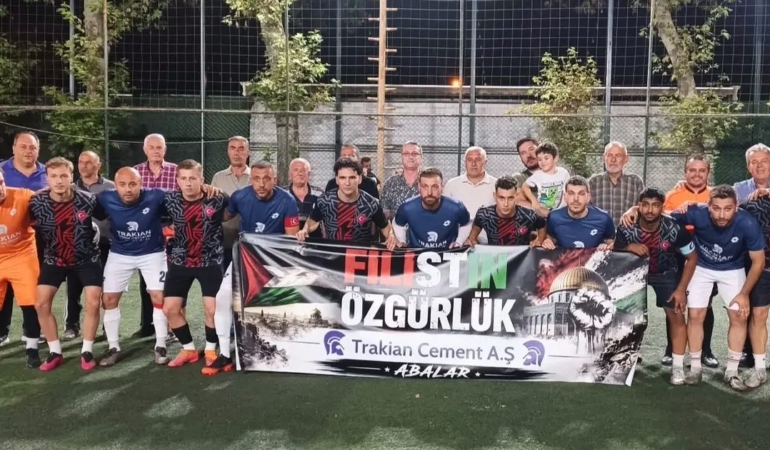 galibiyeti-filistinli-cocuklara-armagan-ettiler-KwMUOWfl.jpg