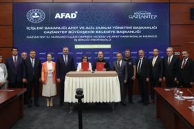 gaziantep-nurdagi-deprem-muzesi-ve-afet-farkindalik-merkezi-icin-is-birligi-lLWb6VwE.jpg