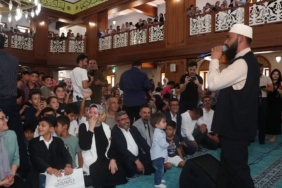 gaziantepte-celal-karature-ilahileri-cocuklarla-soyledi-2D9A7wMJ.jpg