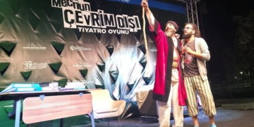 gebze-kutuphanesi-mecnun-cevrim-disi-ile-renklendi-VW5HDfKH.jpg