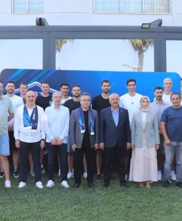gebzenin-efeleri-sezon-oncesi-umut-verdi-tE7ecqIH.jpg