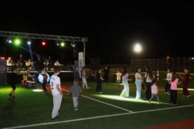 grup-santiye-basakpinarde-sahne-aldi-lGlWj8b5.jpg