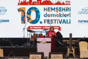 hemsehri-dernekleri-festivali-renkli-goruntulerle-acildi-bxXPhNK6.jpg